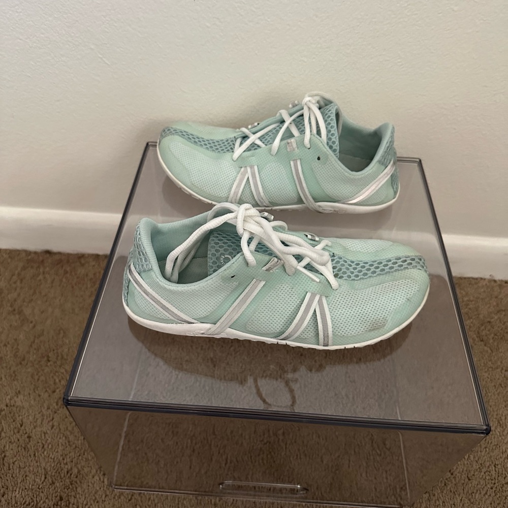Barefoot speed force minimalist xero shoes. 7.5 women’s, mush mint color.